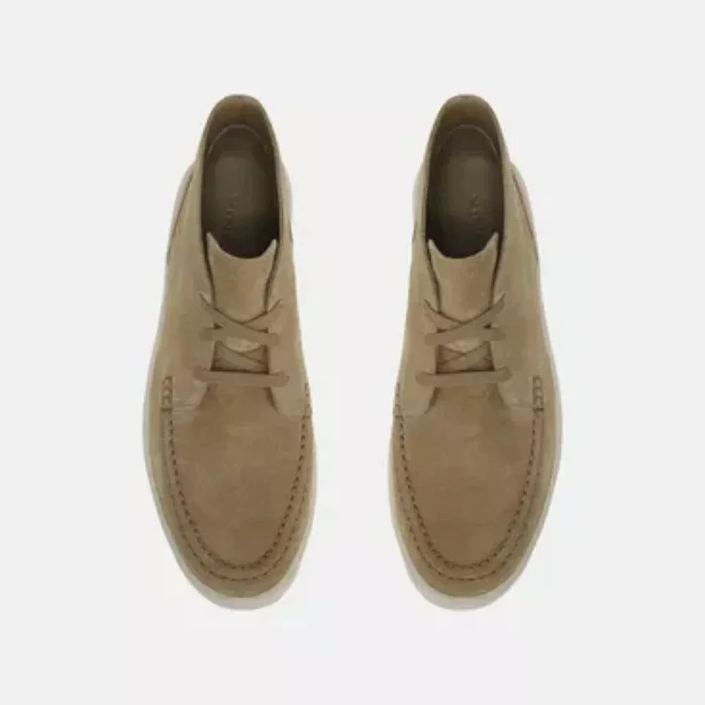 Vince Men's Tacoma Suede Chukka Sneaker. Sz: 12